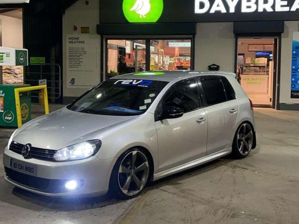 Volkswagen Golf Hatchback, Diesel, 2010, Silver