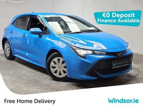 Toyota Corolla Hatchback, Petrol, 2018, Blue