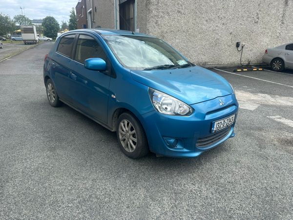 Mitsubishi Mirage Hatchback, Petrol, 2013, Blue