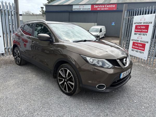 Nissan Qashqai Hatchback, Diesel, 2015, Brown