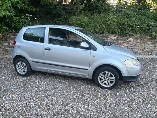 Volkswagen Fox Hatchback, Petrol, 2007, Silver
