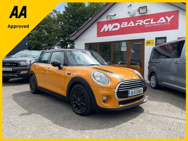 Mini Cooper Hatchback, Petrol, 2015, Orange