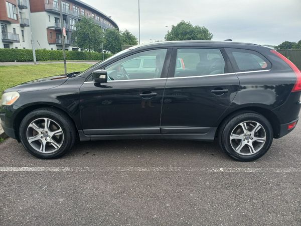 Volvo XC60 SUV, Diesel, 2012, Black