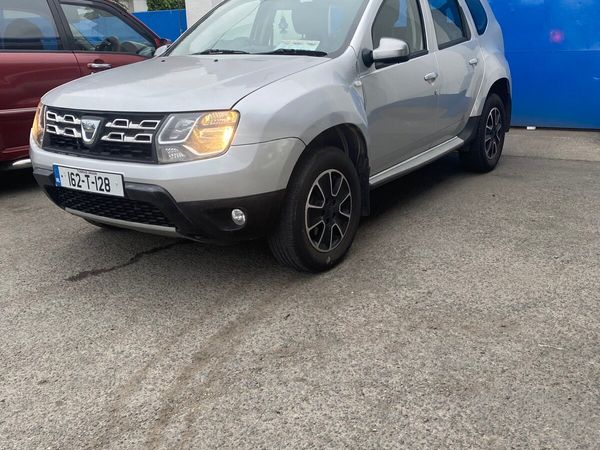 Dacia Duster SUV, Diesel, 2016, Silver