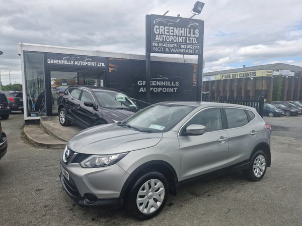 Nissan Qashqai Hatchback, Petrol, 2015, Silver