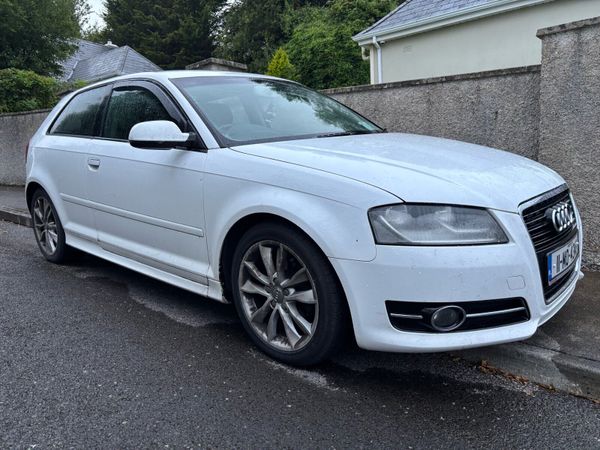 Audi A3 Hatchback, Diesel, 2011, White