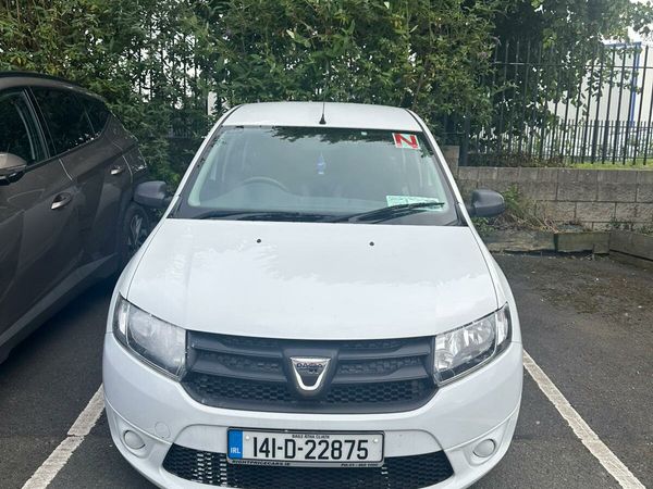 Dacia Sandero Hatchback, Petrol, 2014, White