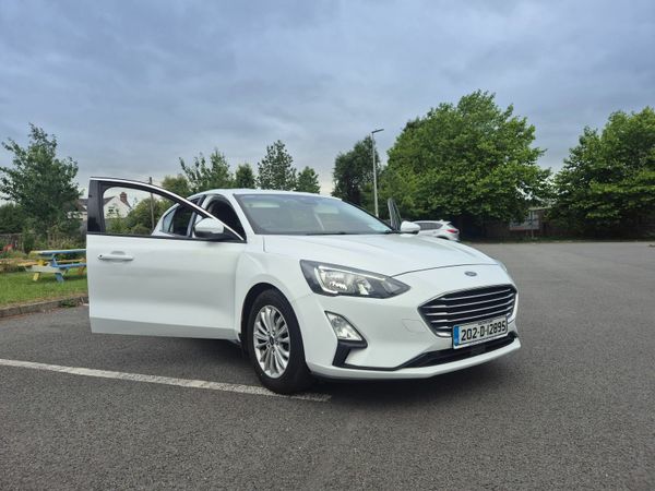 Ford Focus Hatchback, Petrol, 2020, White