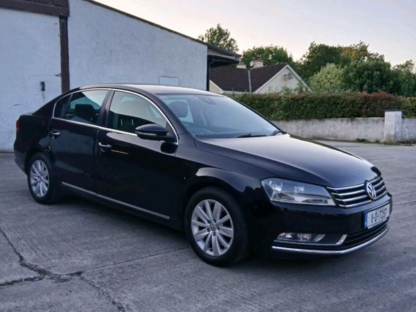 Volkswagen Passat Saloon, Diesel, 2011, Black