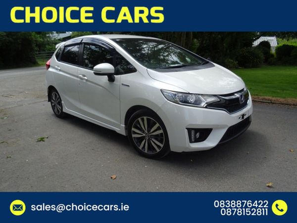 Honda Fit Hatchback, Hybrid, 2016, White