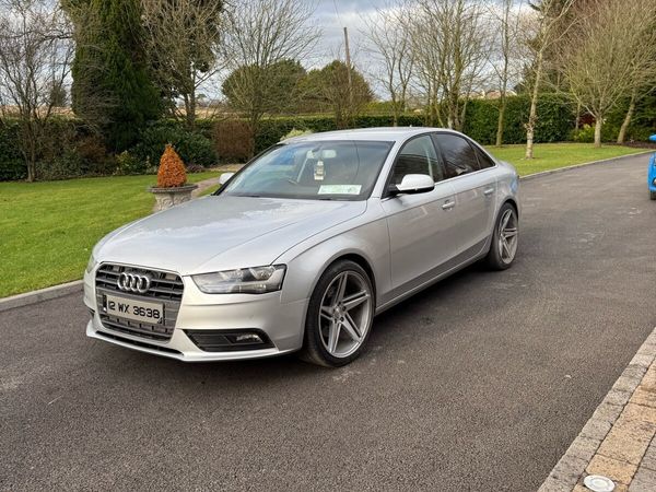 Audi A4 Saloon, Diesel, 2012, Silver