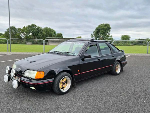 Ford Sierra Hatchback, Petrol, 1992, Black