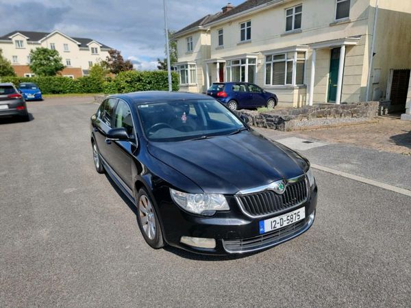Skoda Superb Saloon, Diesel, 2012, Black