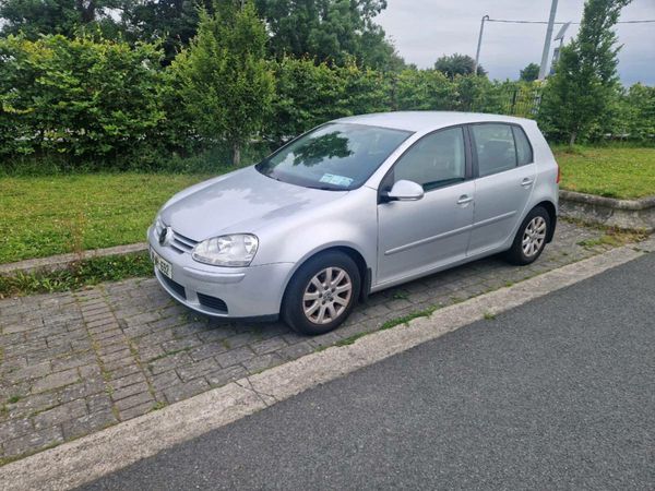 Volkswagen Golf Hatchback, Petrol, 2008, Silver