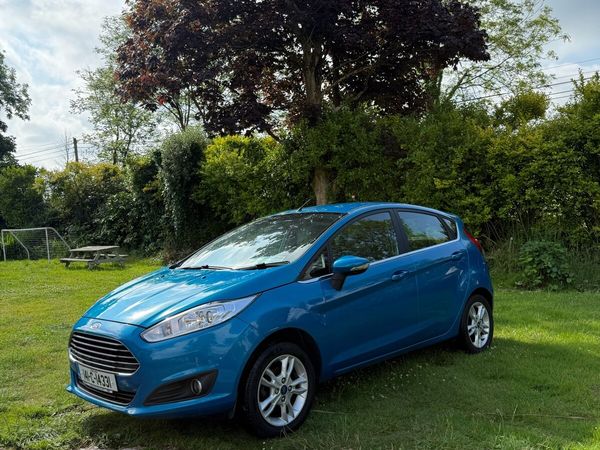 Ford Fiesta Hatchback, Petrol, 2014, Blue