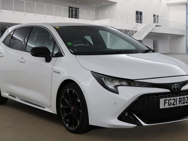 Toyota Corolla Hatchback, Petrol Hybrid, 2021, White