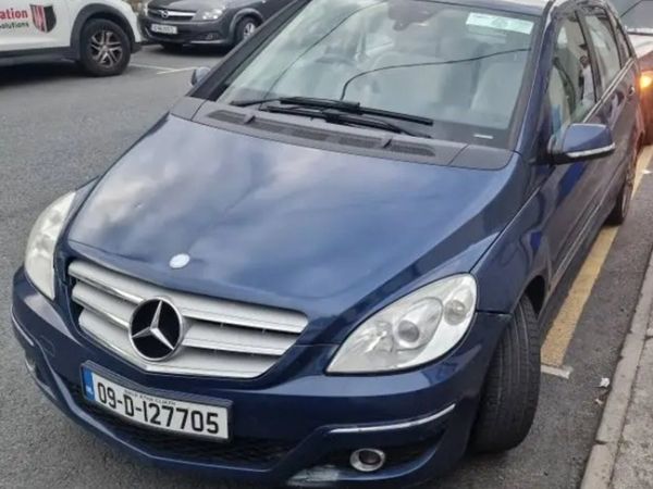 Mercedes-Benz B-Class MPV, Diesel, 2009, Blue