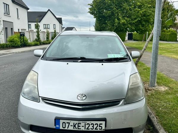 Toyota Prius Hatchback, Petrol Hybrid, 2007, Silver