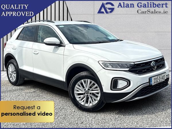 Volkswagen T-Roc SUV, Petrol, 2023, White