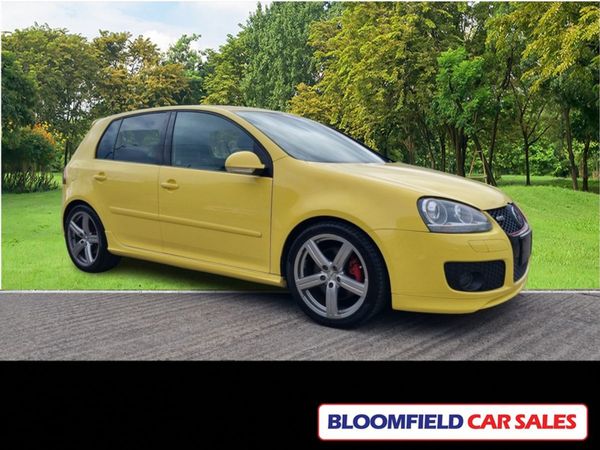 Volkswagen Golf Hatchback, Petrol, 2008, White