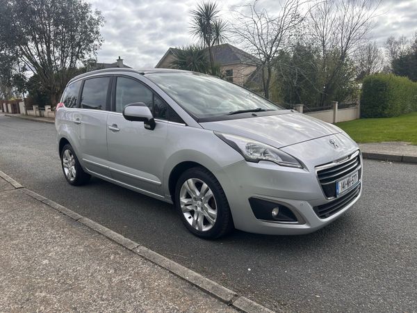 Peugeot 5008 MPV, Diesel, 2014, Grey