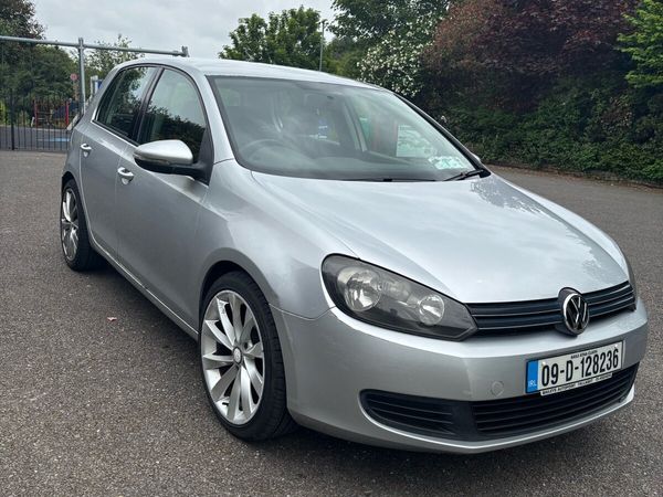 Volkswagen Golf Hatchback, Diesel, 2009, Silver