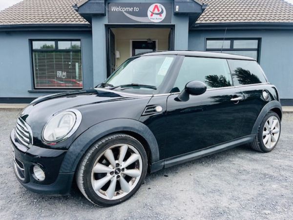 Mini Cooper Hatchback, Diesel, 2012, Black