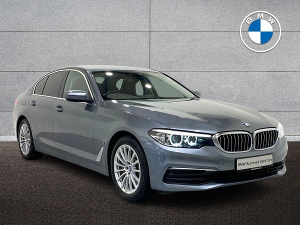 BMW 5-Series Saloon, Petrol Plug-in Hybrid, 2019, Blue