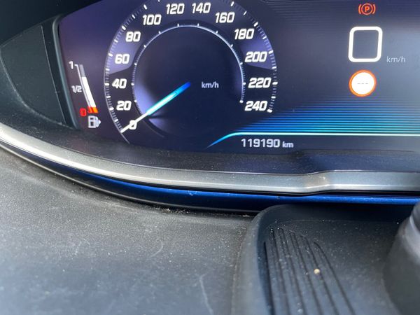 Peugeot 3008 SUV, Diesel, 2017, Black