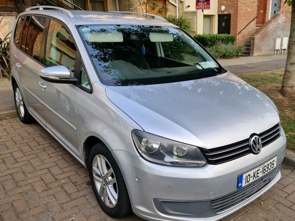 Volkswagen Touran MPV, Diesel, 2010, Silver