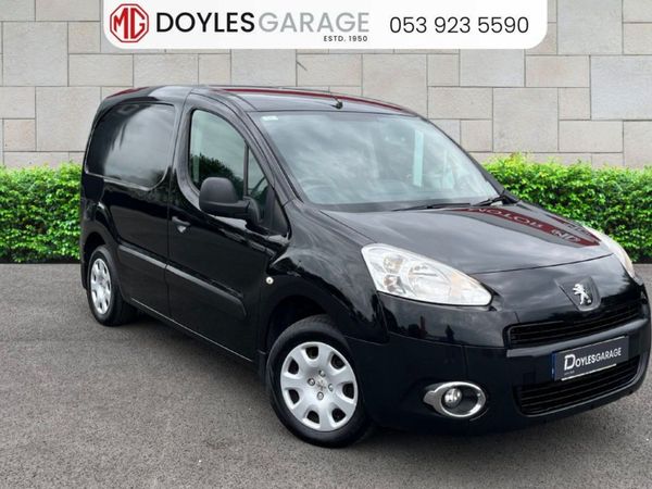 Peugeot Partner MPV, Diesel, 2015, Black