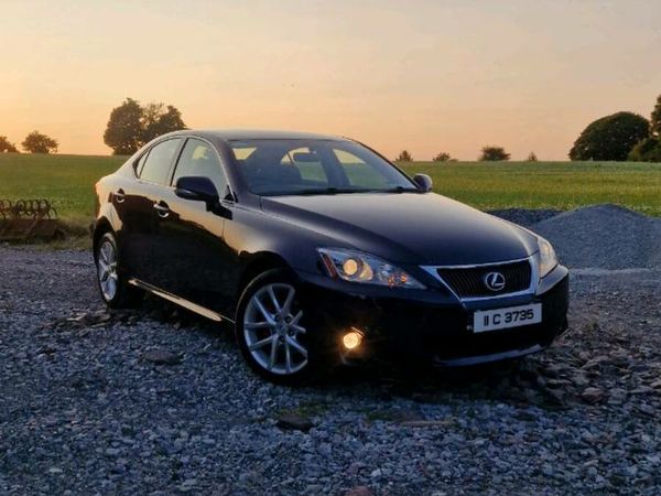 Lexus IS Saloon, Diesel, 2011, Purple