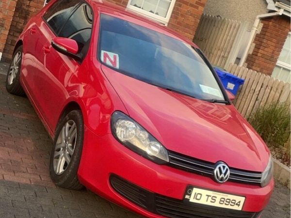 Volkswagen Golf Hatchback, Diesel, 2010, Red