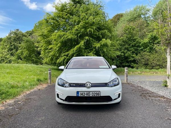 Volkswagen Golf Hatchback, Electric, 2014, White