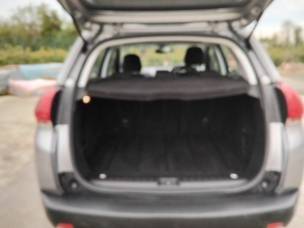 Peugeot 2008 SUV, Petrol, 2015, Grey