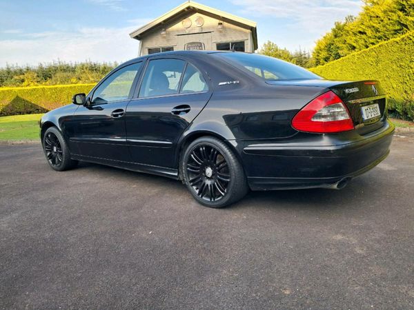 Mercedes-Benz E-Class Saloon, Petrol, 2007, Black