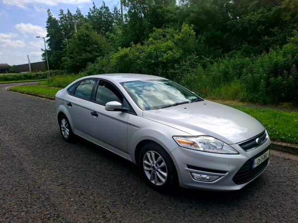 Ford Mondeo Hatchback, Diesel, 2013, Silver