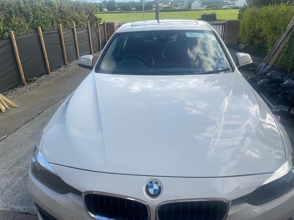BMW 3-Series Saloon, Petrol Plug-in Hybrid, 2017, White