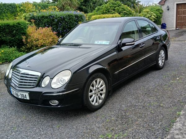 Mercedes-Benz E-Class Saloon, Diesel, 2007, Black