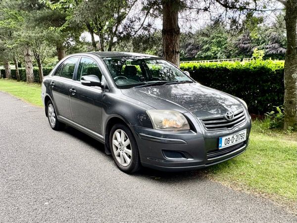 Toyota Avensis Hatchback, Petrol, 2008, Grey