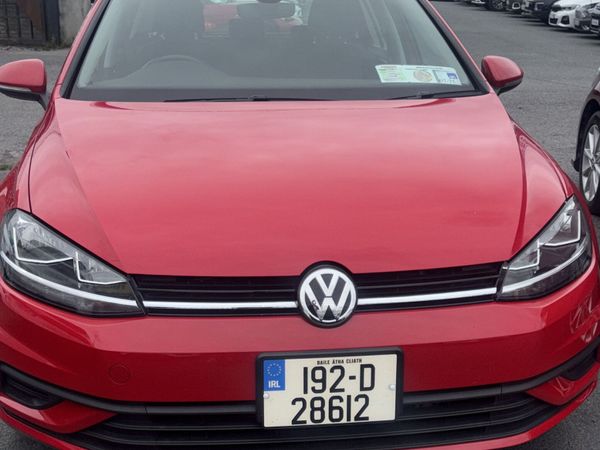 Volkswagen Golf Hatchback, Petrol, 2019, Red