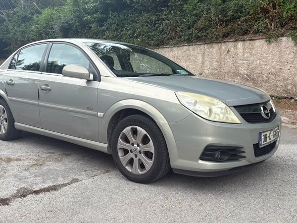 Opel Vectra Saloon, Petrol, 2008, Yellow
