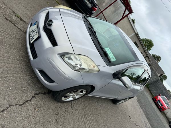 Toyota Vitz Hatchback, Petrol, 2010, Silver