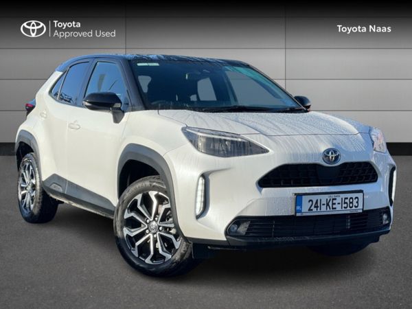 Toyota Yaris Cross Hatchback, Petrol Hybrid, 2024, White