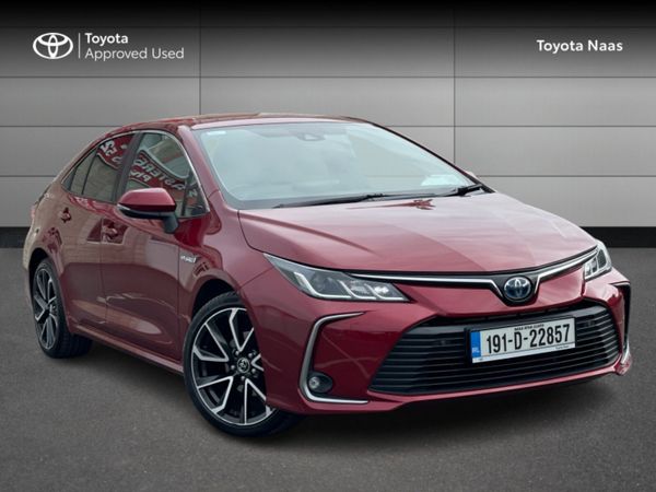 Toyota Corolla Saloon, Petrol Hybrid, 2019, Red