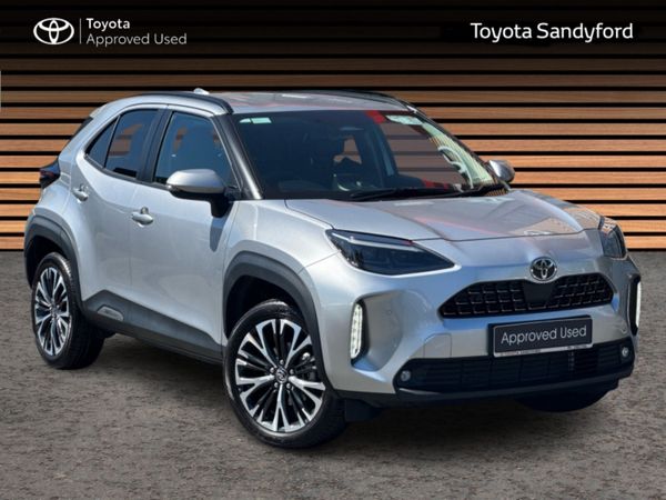 Toyota Yaris Cross Hatchback, Petrol Hybrid, 2025, Silver