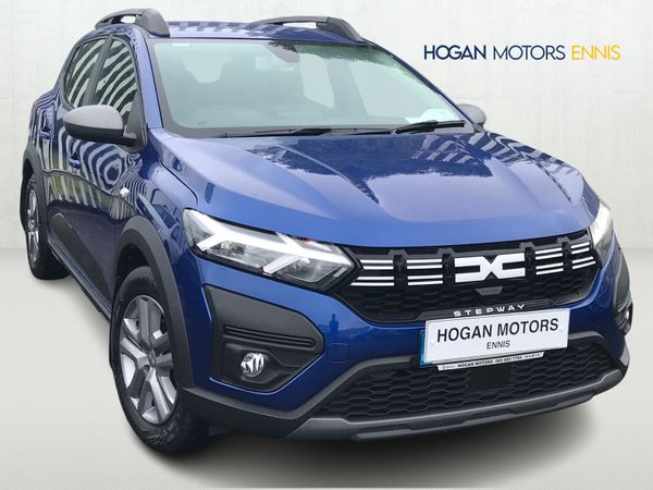 Dacia Sandero Stepway Hatchback, Petrol, 2023, Blue