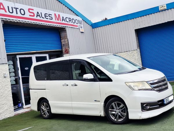 Nissan Serena MPV, Petrol Hybrid, 2013, White