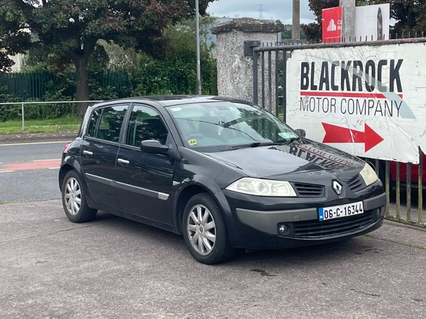 Renault Megane Hatchback, Petrol, 2006, Black