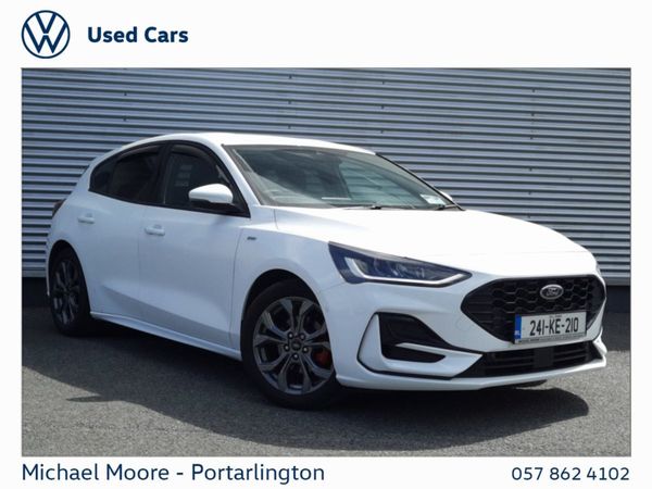 Ford Focus Hatchback, Petrol, 2024, White